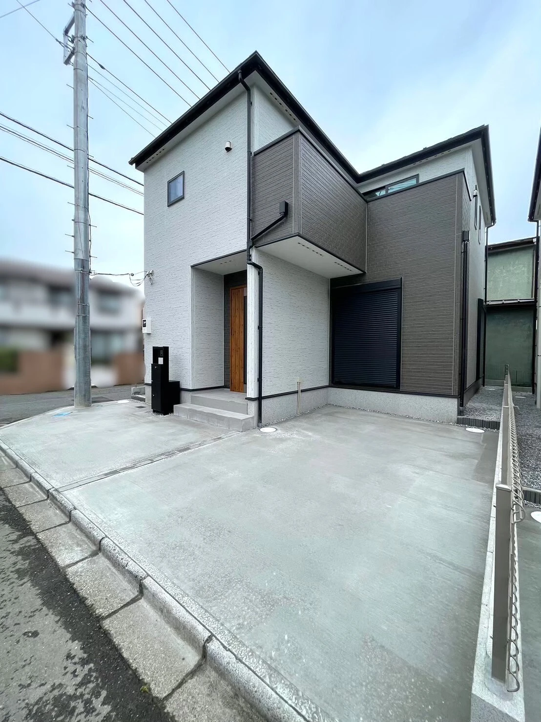 DIYで簡単にできる駐車場リフォーム